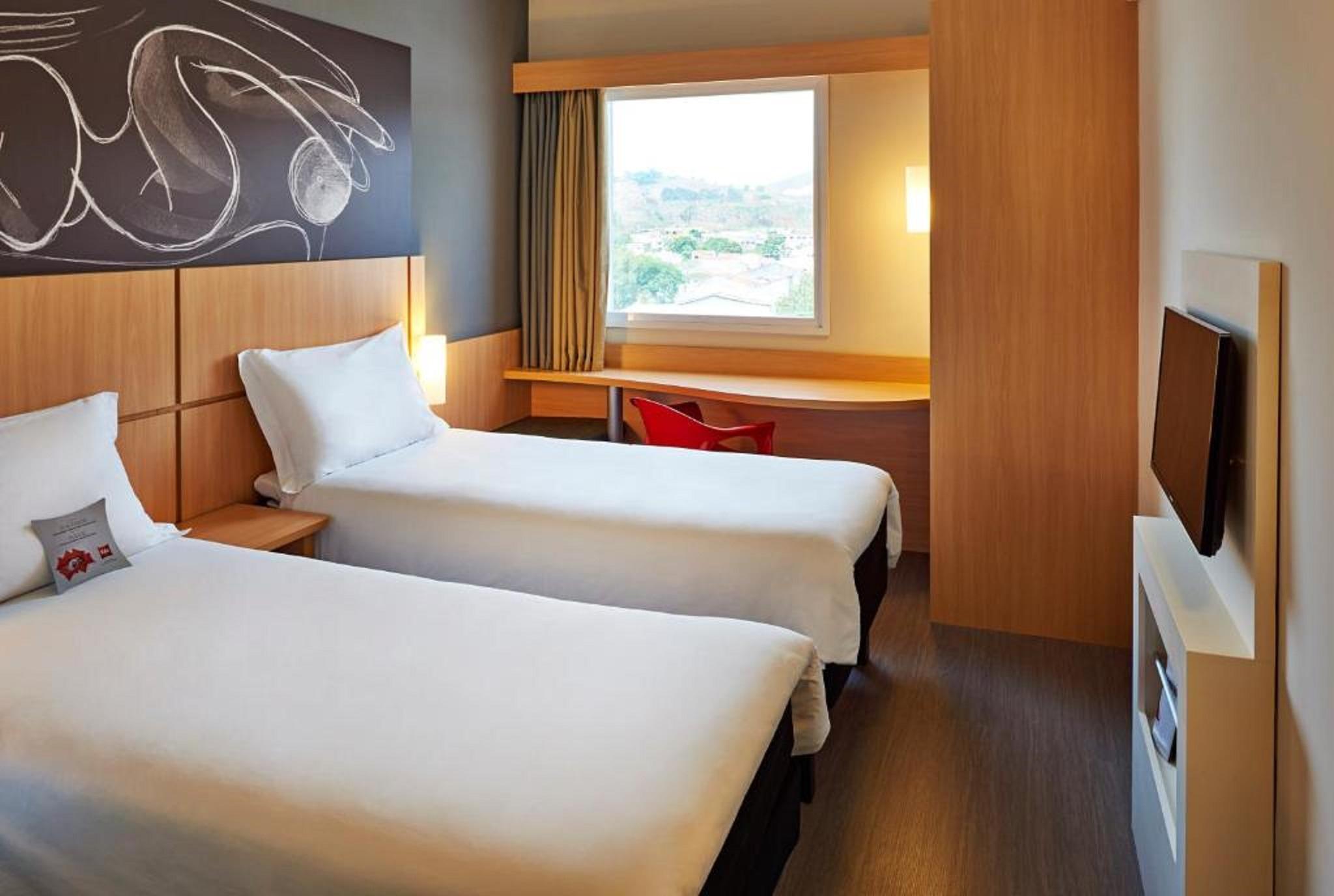 Ibis Guaratingueta Aparecida - Circuito Da Fe Hotel ภายนอก รูปภาพ