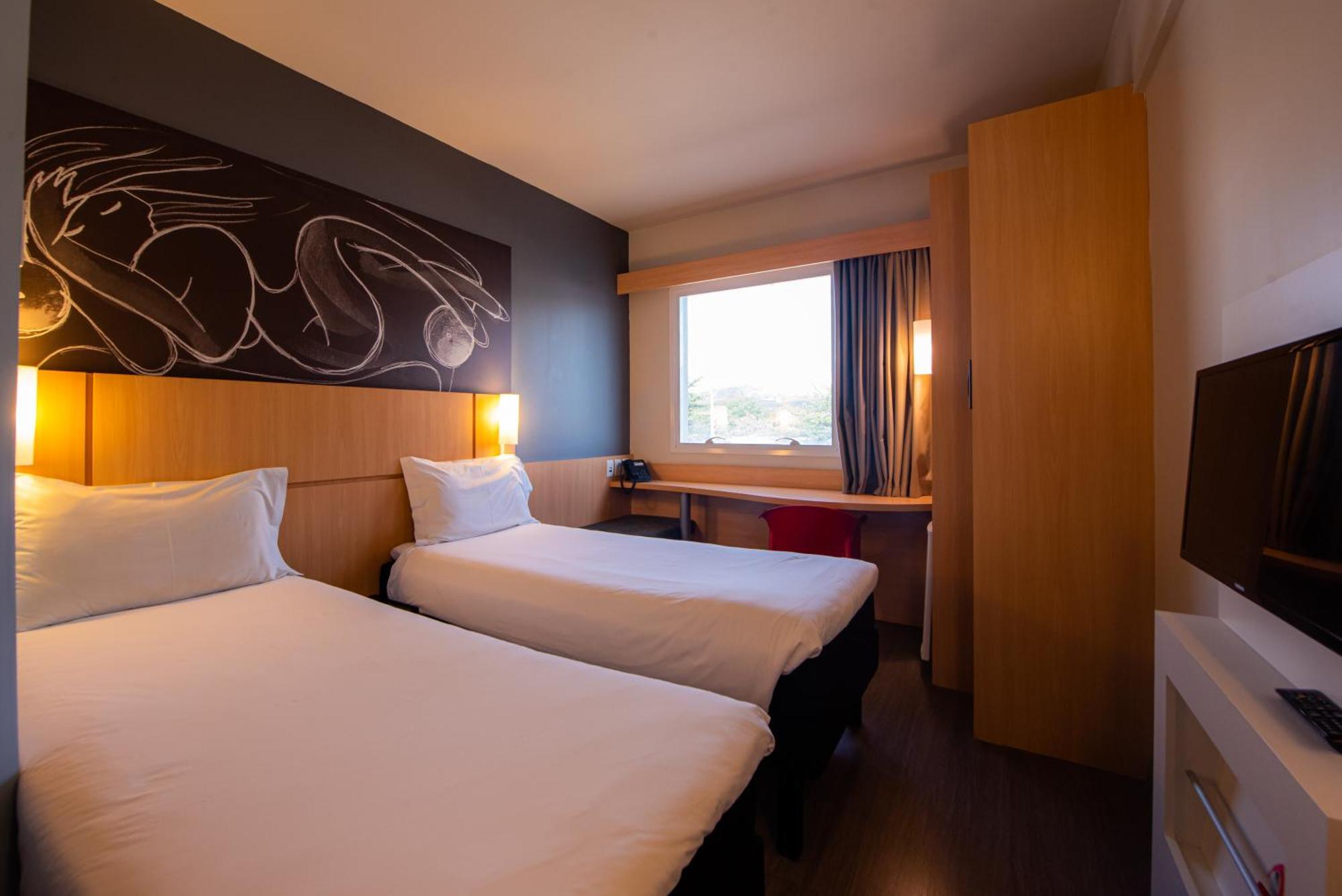 Ibis Guaratingueta Aparecida - Circuito Da Fe Hotel ภายนอก รูปภาพ