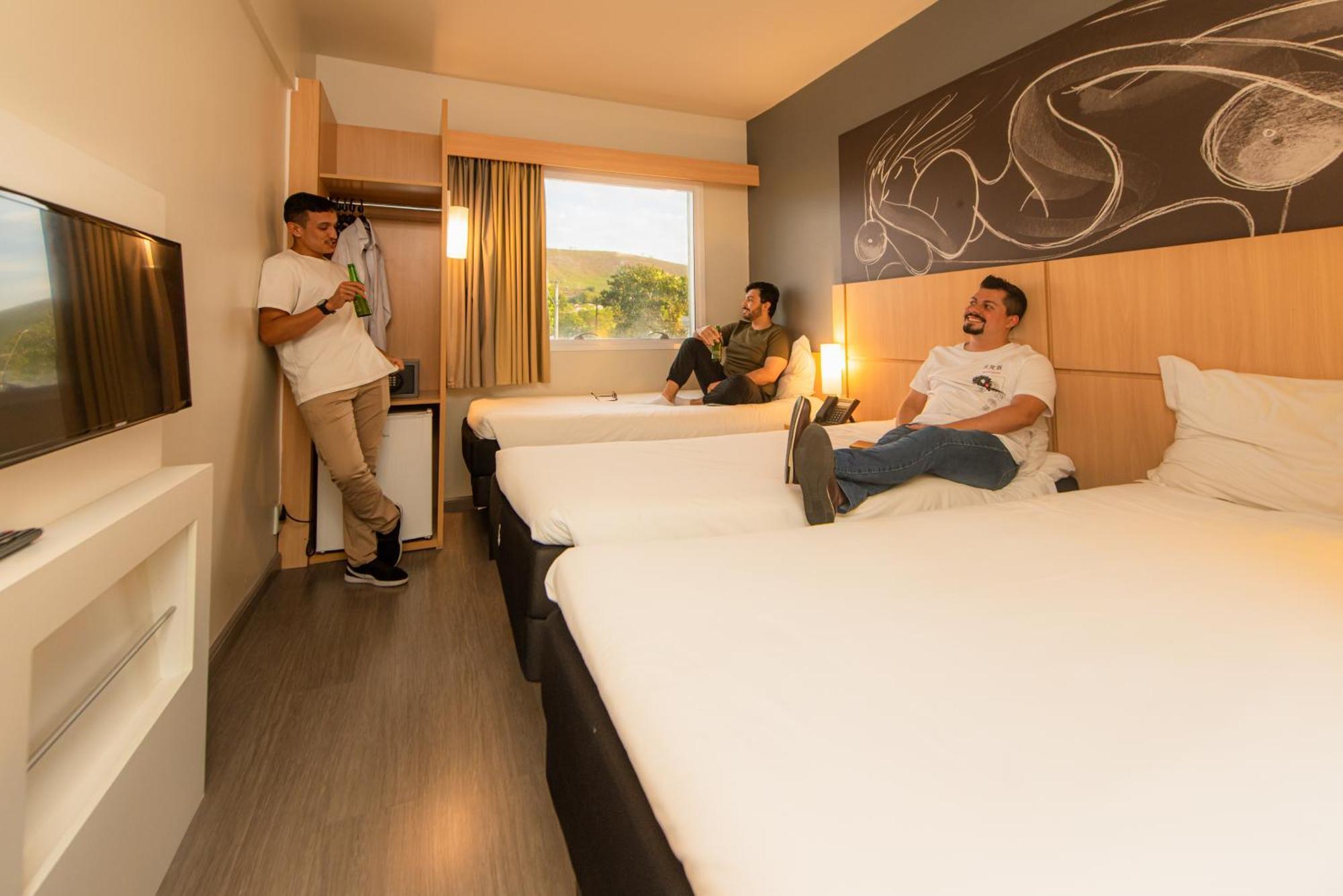 Ibis Guaratingueta Aparecida - Circuito Da Fe Hotel ภายนอก รูปภาพ